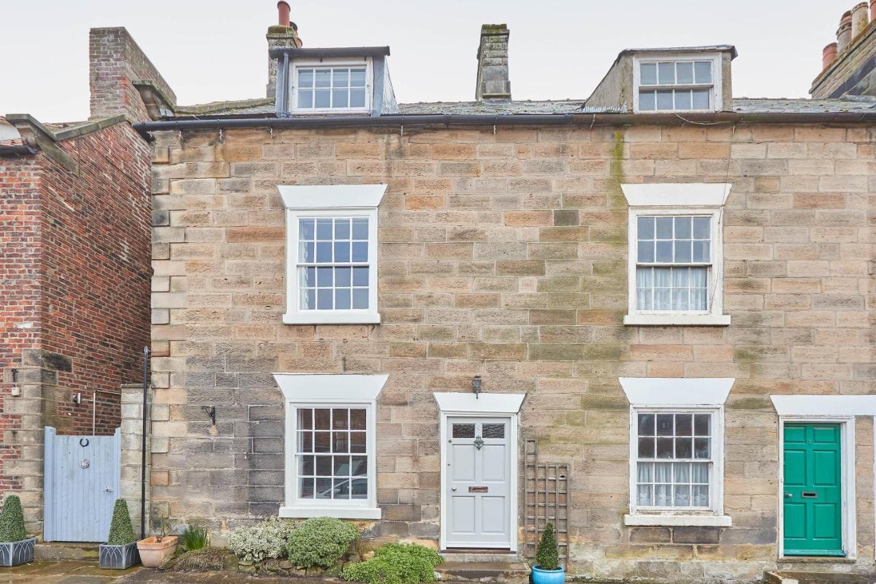 Host & Stay - Princess Place Townhouse Whitby Dış mekan fotoğraf